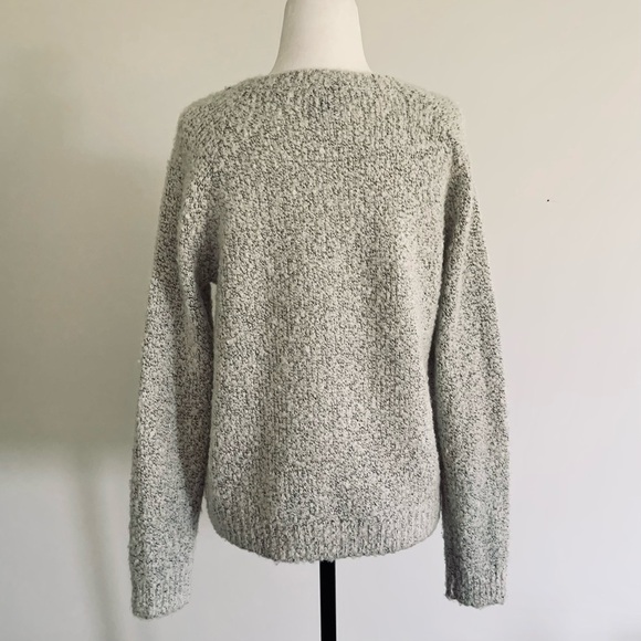 GAP boucle wool blend sweater - Picture 6 of 11